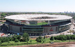 http://www.ogol.com.br/img/estadios/461/2461_emirates_stadium.jpg