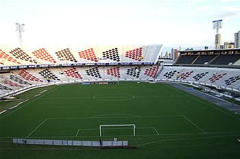 http://www.ogol.com.br/img/estadios/805/9805_med_estadio_jose_do_rego_maciel_arruda_.jpg