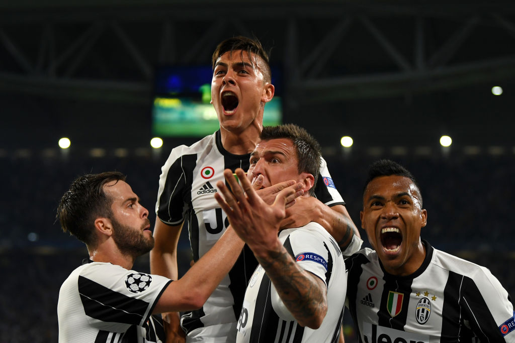 mario mand?ukić,jogador,alex sandro,miralem pjanić,paulo dybala,juventus,equipa,barcelona,lc 2016/2017,liga dos campeoes