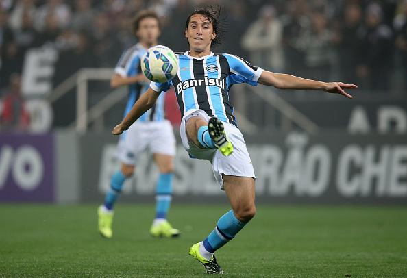pedro geromel,jogador,gremio,equipa pedro geromel,jogador,gremio,equipa