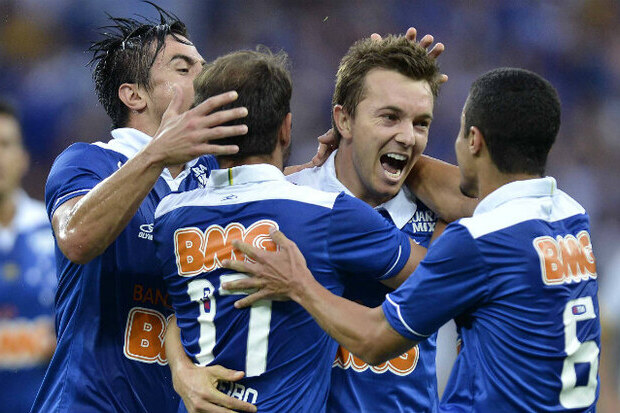 2013: Quando o time de '20 titulares' levou o Cruzeiro ao ttulo
