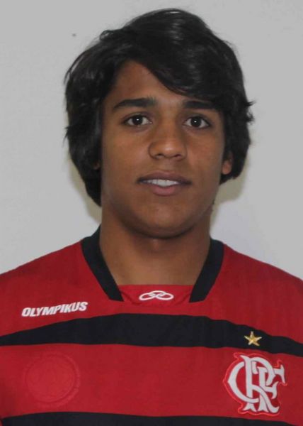http://www.ogol.com.br/img/jogadores/81/65281_ori_digao.jpg