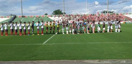 Fluminense de Feira 1-1 Bahia de Feira