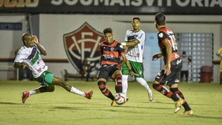 Vitória 1-1 Fluminense de Feira