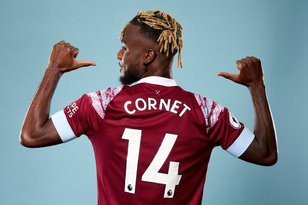 West Ham anuncia a contratação de Cornet, ex-Burnley