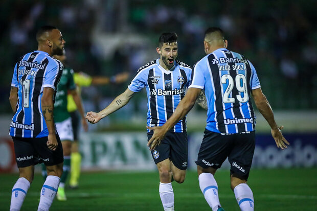 Certeiro em Campinas, Grêmio complica Guarani e assume vice-liderança da Série B