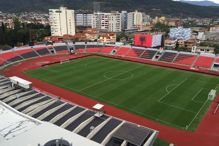 Arena e Demave :: Albânia :: Página do Estádio 