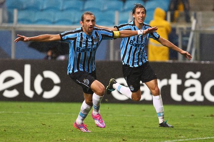 Grmio x Atltico-PR (Brasileiro 2014)