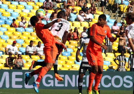 Fluminense 0 x 3 Botafogo (Carioca 2013)