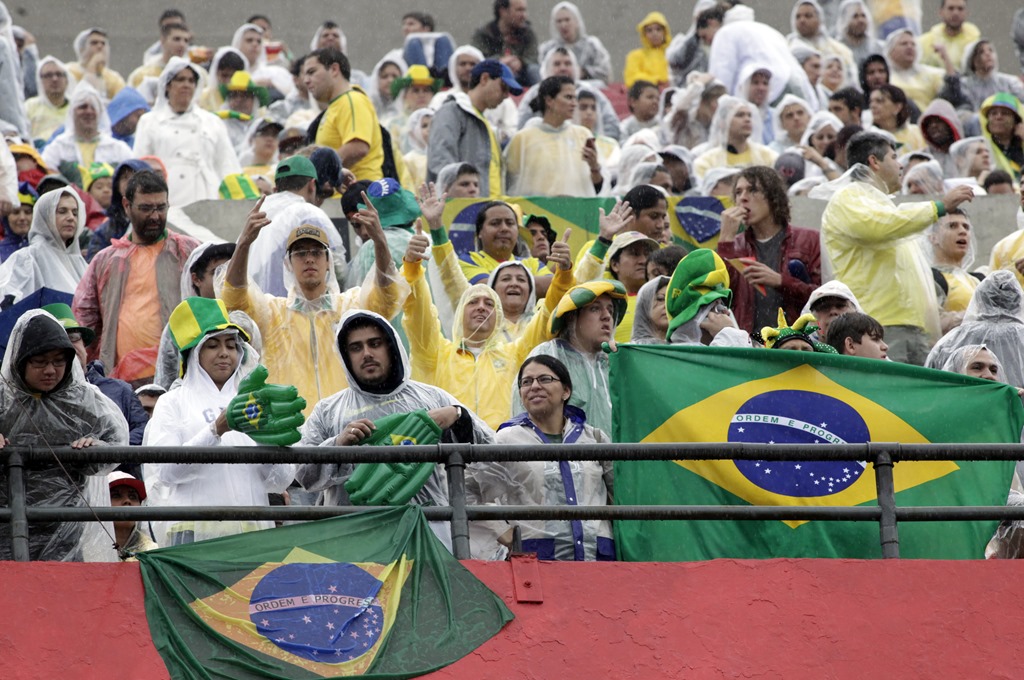 Brasil x Sriva (Amistosos 2014)