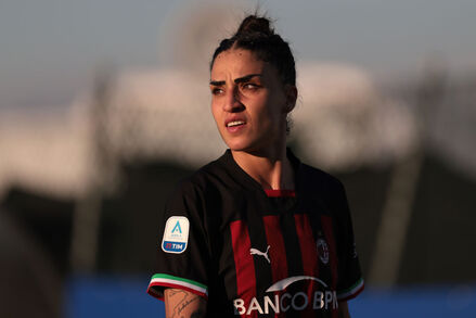 A temporada 2020-21 do futebol feminino na Itália terminou com títulos de  Juventus e Roma - Calciopédia