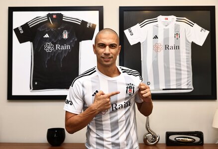 Após passagem pelo Besiktas, Redmond está de volta à Premier League :: ogol .com.br