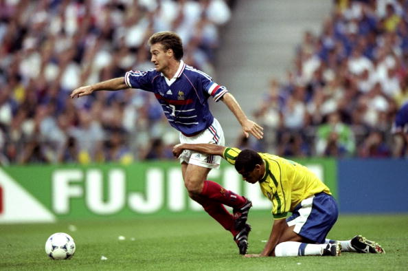 Didier Deschamps deixa para trs Rivaldo