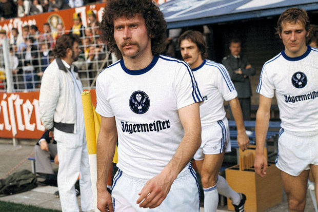 Paul Breitner: o rebelde alemo do cabelo afro 