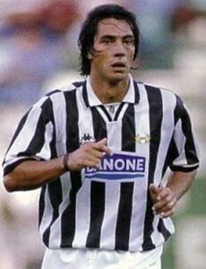 Paulo Sousa - Informações e Estatísticas do Jogador