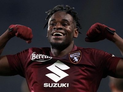 Duván Zapata (COL)