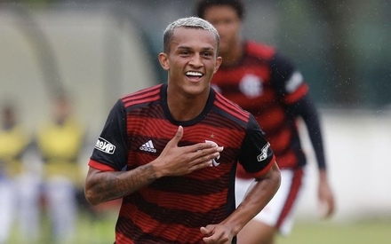 Wesley França :: Flamengo :: Perfil do Jogador 