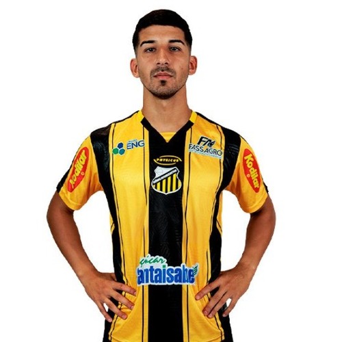 Iván Alvariño