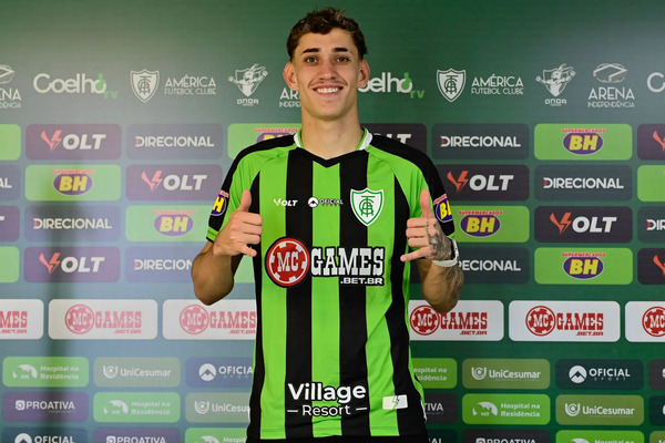 Stênio (BRA)