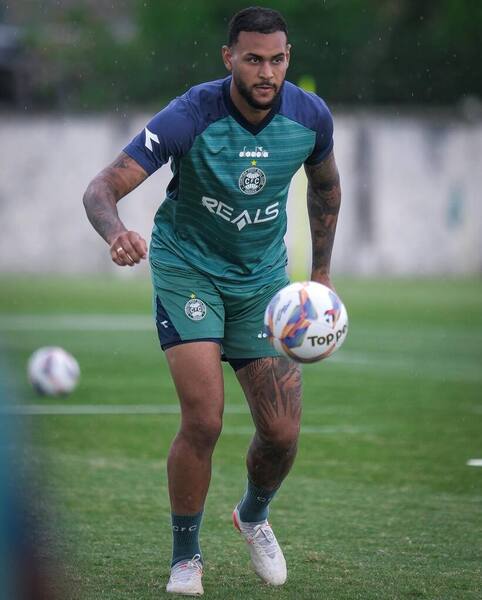Júnior Brumado (BRA)