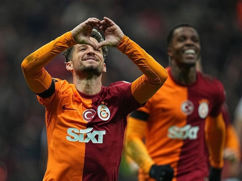 Dries Mertens (BEL)