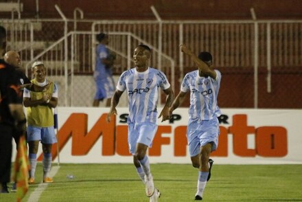 Foz do Iguaçu 1-3 Londrina