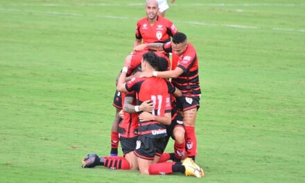 Goiás 0-3 Atlético Goianiense