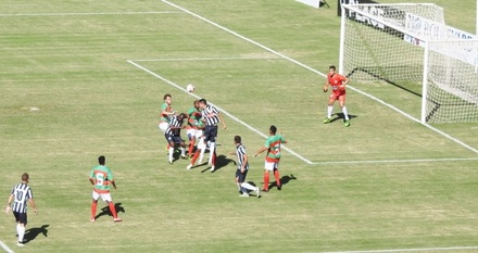 Portuguesa-PR 1-3 Grêmio Maringá