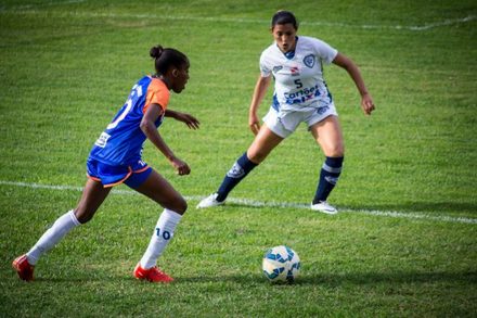 Duque de Caxias 1-2 Pinheirense