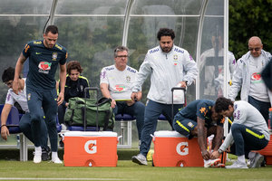 Renato Augusto treina, mas Fred... 