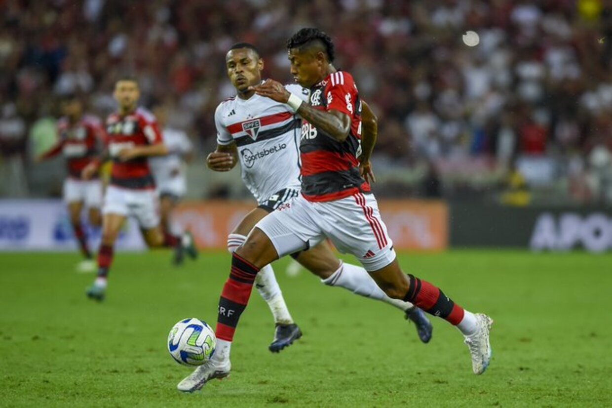 Sem vencer Fla há sete jogos, São Paulo teve antes três anos de invencibilidade no confronto