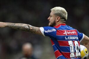Lucas Crispim acerta com clube da Tailndia e encaminha sada do Fortaleza