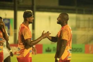 Juazeirense goleia River e encosta no G4 do grupo B da Lampions