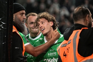 Segundo maior campeo francs, Saint-tienne volta a ser rebaixado 
