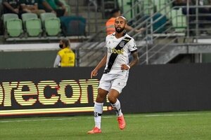 Volante Wesley, ex-Palmeiras, Santos e São Paulo, se aposenta do