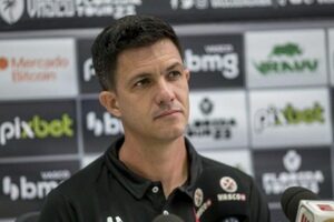 Portuguesa encaminha contratao de Barbieri para 2025