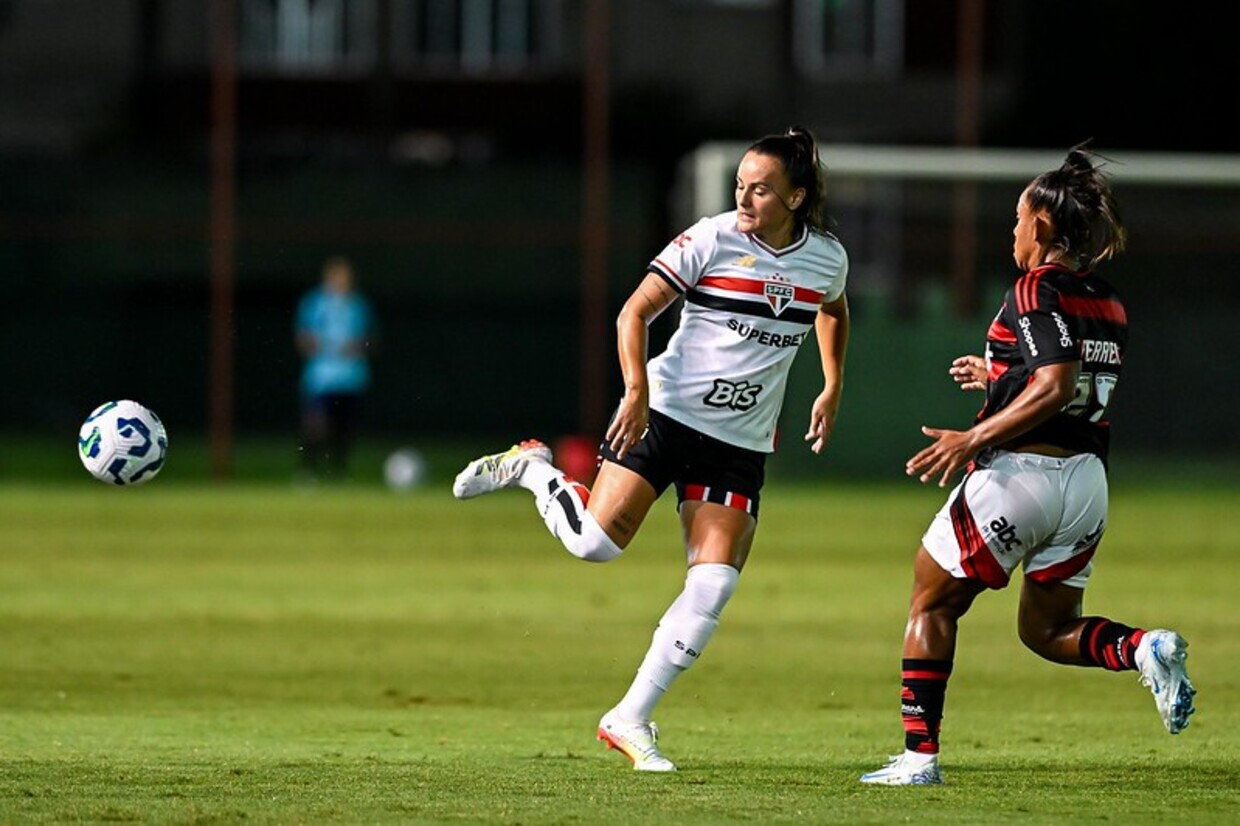 So Paulo bate o Flamengo em estreia no Brasileiro Feminino