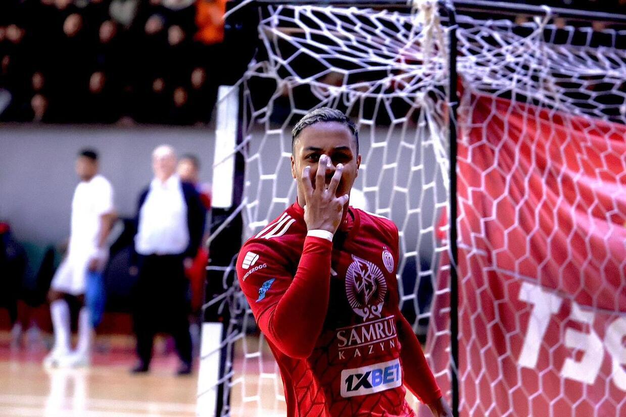 Ex-Magnus, Alisson deslancha na liga cazaque e lidera Kairat rumo a mais um ttulo nacional