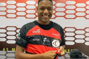 Campinense confirma dois reforos