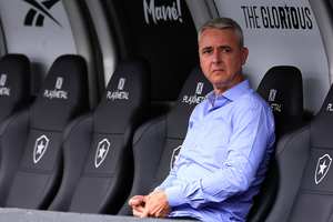 Tiago Nunes  anunciado como novo tcnico da LDU