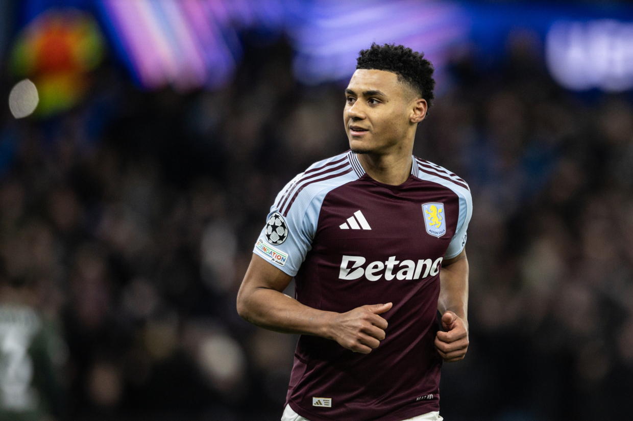 Watkins é alvo de Arsenal, mas Aston faz jogo duro