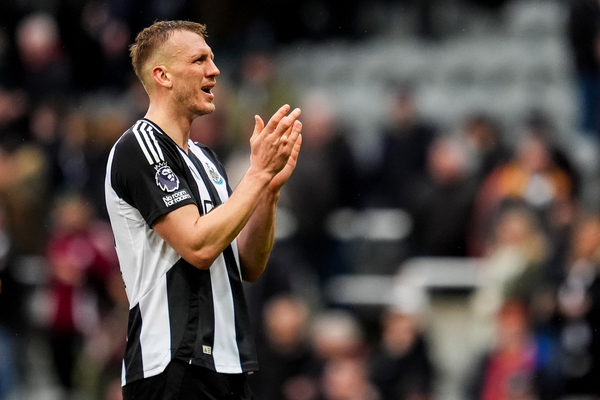 Campeo no Newcastle e convocado, Dan Burn ganha destaque com histria de superao na Inglaterra