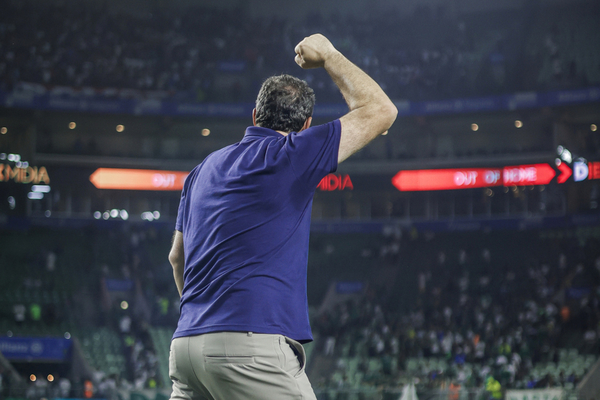 Rogrio Ceni torna-se o maior algoz da carreira de Abel Ferreira