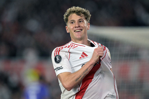 Flamengo quer contratao de atacante do River Plate