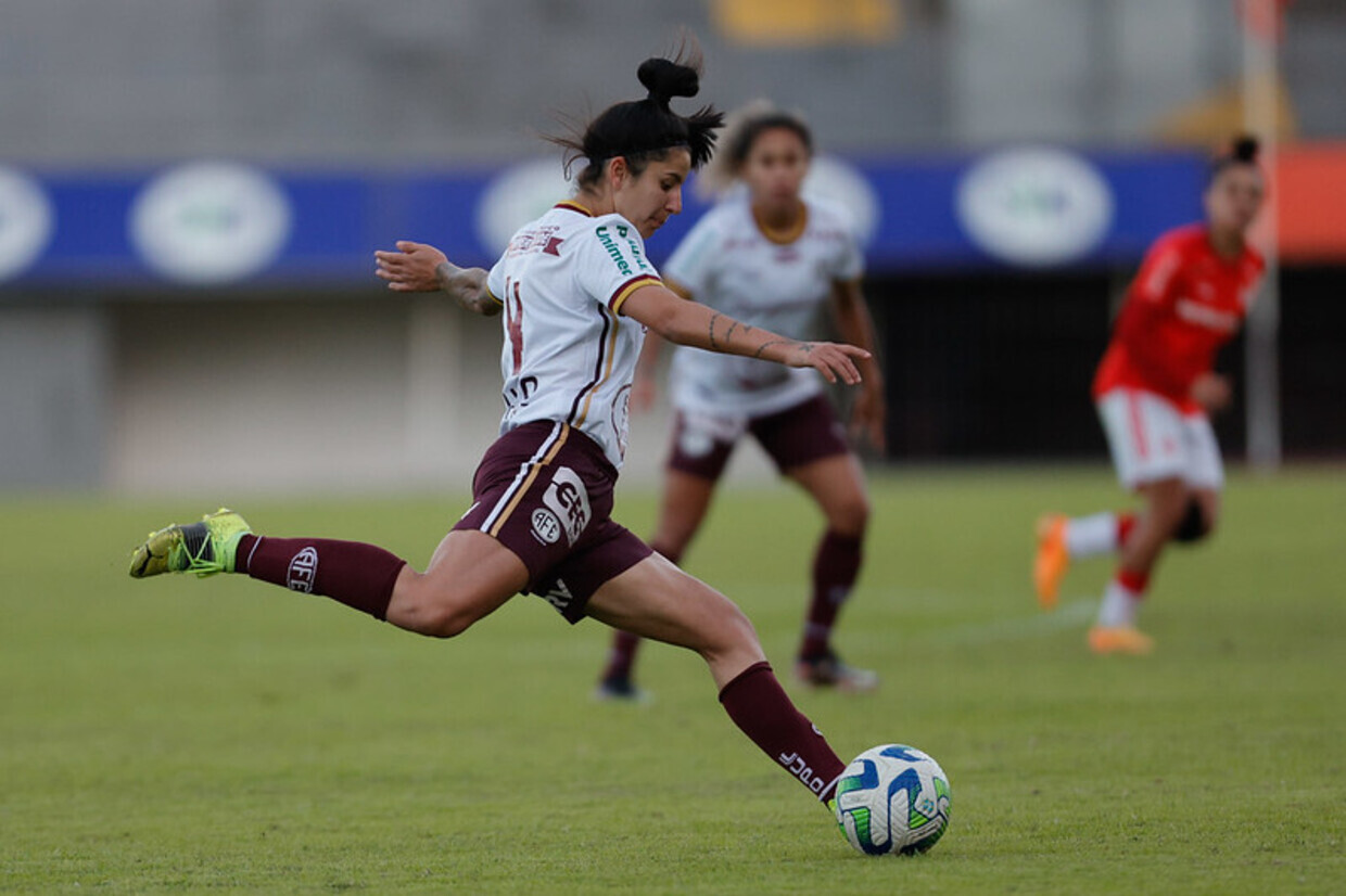 Aline Gomes é eleita a revelação do Brasileirão Feminino – AFE