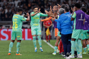 Palmeiras  letal e sai na frente do Atltico na Liberta; veja como foi