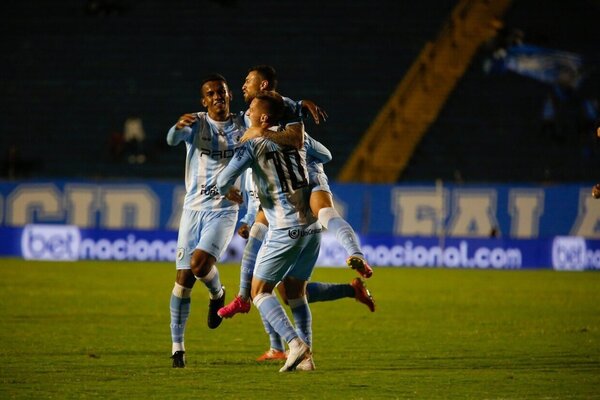 Na vice-lanterna, Londrina bate Sampaio Corra e volta a vencer na Srie B