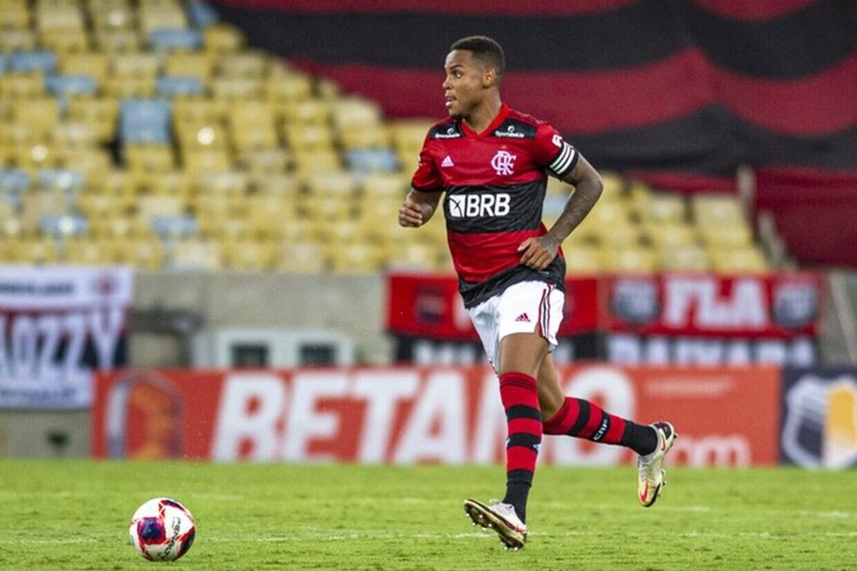 Botafogo mostra interesse no zagueiro Natan, ex-Flamengo e no Napoli