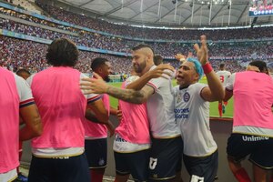 Bahia domina Jacuipense na Arena Fonte Nova e conquista o 50 ttulo estadual