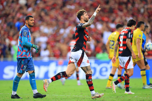 Fla sofre bem mais que o esperado, mas bate o Tchira e avana na Libertadores